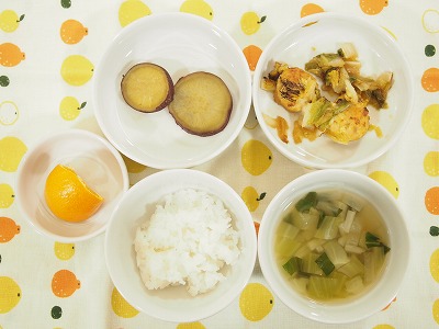 1・2歳児食　🍙　おひる